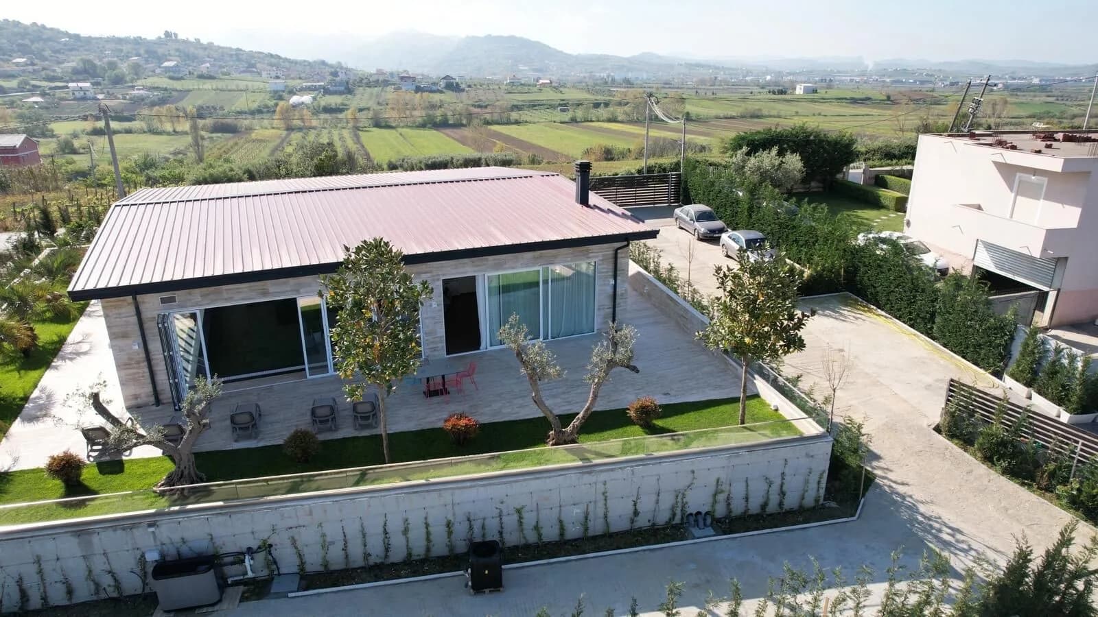 Villa VIP