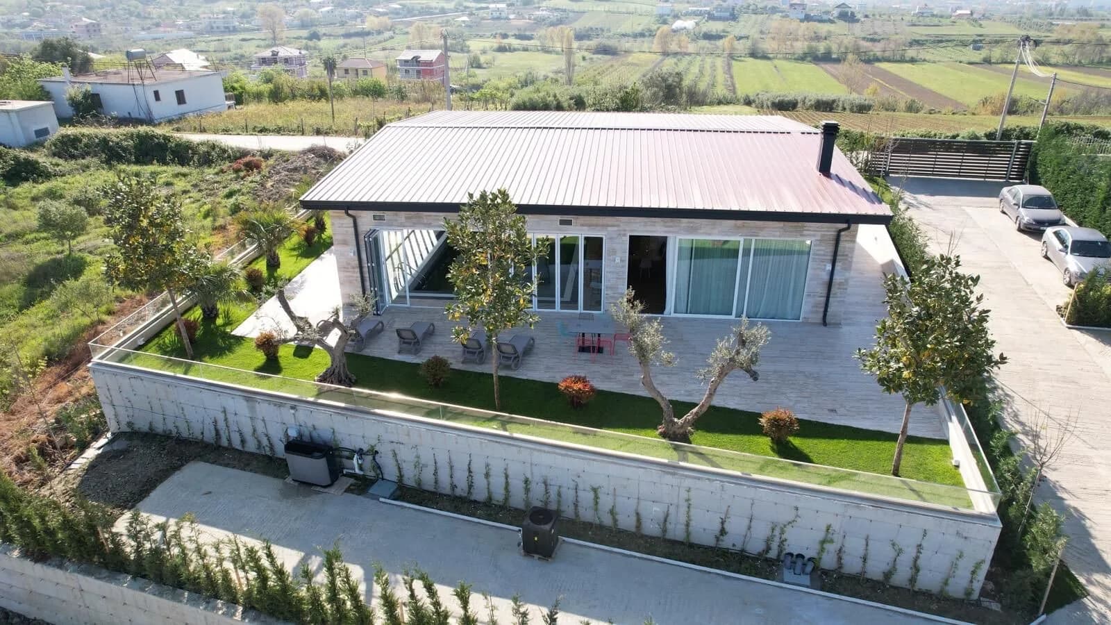 Villa VIP
